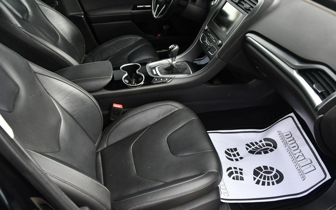 Ford Mondeo cena 39900 przebieg: 248000, rok produkcji 2016 z Małomice małe 781